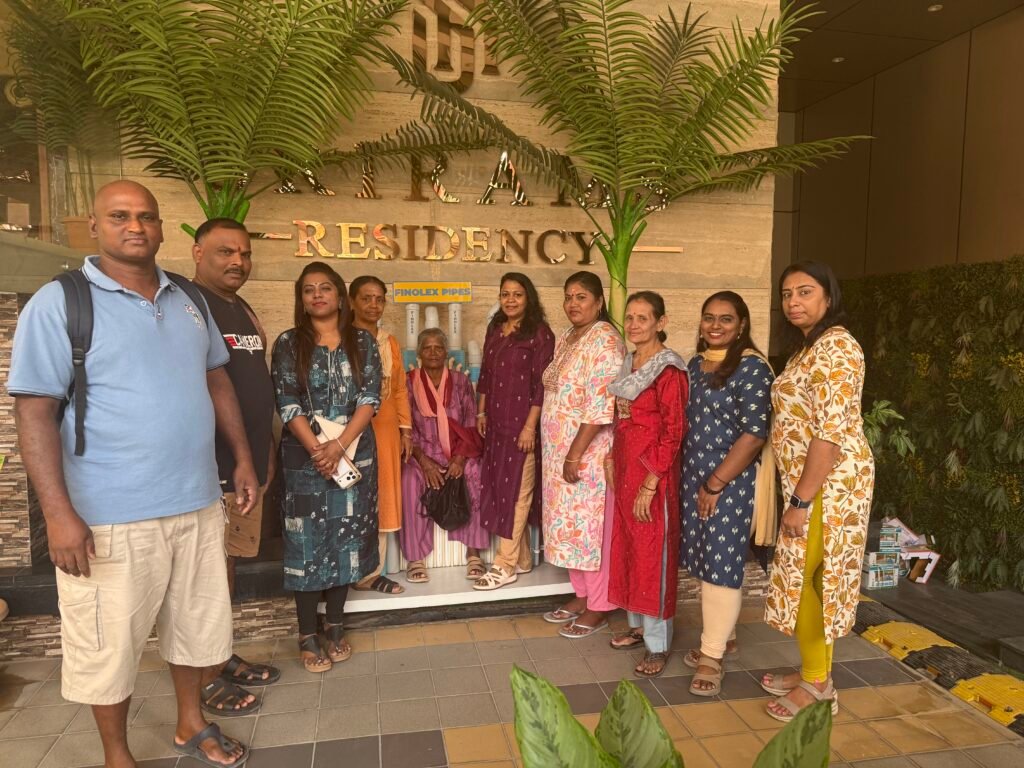 Aarupadai Tour